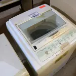 LOTE 398 - 01 MÁQUINA DE LAVAR ROUPAS BRASTEMP (NO ESTADO) ATENÇÃO! FAZER A VISITAÇÃO ANTES DE ARREMATAR, NÃO SABEMOS SE FUNCIONA. LEILÃO NÃO TEM GARANTIA E NEM DEVOLUÇÃO, SUJEITO A POSSÍVEIS AVARIAS VISÍVEIS/OCULTAS E/OU AUSÊNCIA DE COMPONENTES.