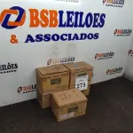 LOTE 273 - 05 CAIXAS COM 06 UNIDADES DE CATALIZADOR VERNIZ PU 150ML. (NO ESTADO) ATENÇÃO! FAZER A VISITAÇÃO ANTES DE ARREMATAR, NÃO SABEMOS SE FUNCIONA. LEILÃO NÃO TEM GARANTIA E NEM DEVOLUÇÃO, SUJEITO A POSSÍVEIS AVARIAS VISÍVEIS/OCULTAS E/OU AUSÊNCIA DE COMPONENTES.