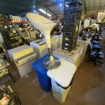 LOTE 438 - 02 LIXEIRAS E 01 BANQUETA. (NO ESTADO) ATENÇÃO! FAZER A VISITAÇÃO ANTES DE ARREMATAR, NÃO SABEMOS SE FUNCIONA. LEILÃO NÃO TEM GARANTIA E NEM DEVOLUÇÃO, SUJEITO A POSSÍVEIS AVARIAS VISÍVEIS/OCULTAS E/OU AUSÊNCIA DE COMPONENTES.