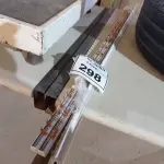 LOTE 298 - 04 BARRAMENTOS DE COBRE PARA QUADROS ELÉTRICOS. (NO ESTADO) ATENÇÃO! FAZER A VISITAÇÃO ANTES DE ARREMATAR, NÃO SABEMOS SE FUNCIONA. LEILÃO NÃO TEM GARANTIA E NEM DEVOLUÇÃO, SUJEITO A POSSÍVEIS AVARIAS VISÍVEIS/OCULTAS E/OU AUSÊNCIA DE COMPONENTES.