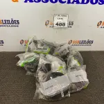 LOTE 488 - 01 LOTE COM PLAFON 2 LÂMPADAS. (NO ESTADO) ATENÇÃO! FAZER A VISITAÇÃO ANTES DE ARREMATAR, NÃO SABEMOS SE FUNCIONA. LEILÃO NÃO TEM GARANTIA E NEM DEVOLUÇÃO, SUJEITO A POSSÍVEIS AVARIAS VISÍVEIS/OCULTAS E/OU AUSÊNCIA DE COMPONENTES.