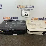 LOTE 344 - 02 PROJETORES EPSON. (NO ESTADO) ATENÇÃO! FAZER A VISITAÇÃO ANTES DE ARREMATAR, NÃO SABEMOS SE FUNCIONA. LEILÃO NÃO TEM GARANTIA E NEM DEVOLUÇÃO, SUJEITO A POSSÍVEIS AVARIAS VISÍVEIS/OCULTAS E/OU AUSÊNCIA DE COMPONENTES.