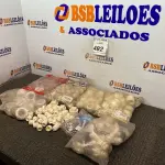 LOTE 492 - 01 LOTE COM TORNEIRAS PLÁSTICAS E TAMPÕES. (NO ESTADO) ATENÇÃO! FAZER A VISITAÇÃO ANTES DE ARREMATAR, NÃO SABEMOS SE FUNCIONA. LEILÃO NÃO TEM GARANTIA E NEM DEVOLUÇÃO, SUJEITO A POSSÍVEIS AVARIAS VISÍVEIS/OCULTAS E/OU AUSÊNCIA DE COMPONENTES.