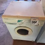 LOTE 066 - 01 MÁQUINA DE LAVAR ROUPAS CONTINENTAL 220VOLTS.   (NO ESTADO) ATENÇÃO! FAZER A VISITAÇÃO ANTES DE ARREMATAR, NÃO SABEMOS SE FUNCIONA. LEILÃO NÃO TEM GARANTIA E NEM DEVOLUÇÃO, SUJEITO A POSSÍVEIS AVARIAS VISÍVEIS/OCULTAS E/OU AUSÊNCIA DE COMPONENTES.