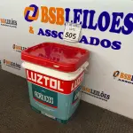 LOTE 505 - 01 BALDE DE SELADORA ACRÍLICO BRANCO 18L. (NO ESTADO) ATENÇÃO! FAZER A VISITAÇÃO ANTES DE ARREMATAR, NÃO SABEMOS SE FUNCIONA. LEILÃO NÃO TEM GARANTIA E NEM DEVOLUÇÃO, SUJEITO A POSSÍVEIS AVARIAS VISÍVEIS/OCULTAS E/OU AUSÊNCIA DE COMPONENTES.
