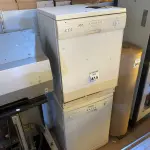 LOTE 414 - 01 LAVA LOUCAS BOSCH E 01 LAVA LOUCA PHILCO. (NO ESTADO) ATENÇÃO! FAZER A VISITAÇÃO ANTES DE ARREMATAR, NÃO SABEMOS SE FUNCIONA. LEILÃO NÃO TEM GARANTIA E NEM DEVOLUÇÃO, SUJEITO A POSSÍVEIS AVARIAS VISÍVEIS/OCULTAS E/OU AUSÊNCIA DE COMPONENTES.