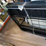 LOTE 453 - 01 JANELA EM FERRO HAIALA. (NO ESTADO) ATENÇÃO! FAZER A VISITAÇÃO ANTES DE ARREMATAR, NÃO SABEMOS SE FUNCIONA. LEILÃO NÃO TEM GARANTIA E NEM DEVOLUÇÃO, SUJEITO A POSSÍVEIS AVARIAS VISÍVEIS/OCULTAS E/OU AUSÊNCIA DE COMPONENTES.