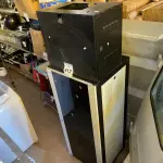 LOTE 412 - 02 RACKS EM AÇO PARA SERVIDORES. (NO ESTADO) ATENÇÃO! FAZER A VISITAÇÃO ANTES DE ARREMATAR, NÃO SABEMOS SE FUNCIONA. LEILÃO NÃO TEM GARANTIA E NEM DEVOLUÇÃO, SUJEITO A POSSÍVEIS AVARIAS VISÍVEIS/OCULTAS E/OU AUSÊNCIA DE COMPONENTES.