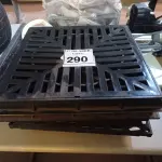 LOTE 290 - 05 TAMPAS PARA RALOS. (NO ESTADO) ATENÇÃO! FAZER A VISITAÇÃO ANTES DE ARREMATAR, NÃO SABEMOS SE FUNCIONA. LEILÃO NÃO TEM GARANTIA E NEM DEVOLUÇÃO, SUJEITO A POSSÍVEIS AVARIAS VISÍVEIS/OCULTAS E/OU AUSÊNCIA DE COMPONENTES.