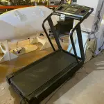 LOTE 403 - 01 ESTEIRA ERGOMÉTRICA WIDE PRO. (NO ESTADO) ATENÇÃO! FAZER A VISITAÇÃO ANTES DE ARREMATAR, NÃO SABEMOS SE FUNCIONA. LEILÃO NÃO TEM GARANTIA E NEM DEVOLUÇÃO, SUJEITO A POSSÍVEIS AVARIAS VISÍVEIS/OCULTAS E/OU AUSÊNCIA DE COMPONENTES.