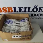 LOTE 188 - 320 - VÁLVULAS LAVATÓRIO PLÁSTICA BRANCO (NO ESTADO, NÃO SABEMOS SE FUNCIONA. LEILÃO NÃO TEM GARANTIA E NEM DEVOLUÇÃO, SUJEITO A POSSÍVEIS AVARIAS VISÍVEIS/OCULTAS E/OU AUSÊNCIA DE COMPONENTES)