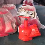 LOTE 002 - 04 VÁLVULAS ANGULAR PARA HIDRANTE.  (NO ESTADO) ATENÇÃO! FAZER A VISITAÇÃO ANTES DE ARREMATAR, NÃO SABEMOS SE FUNCIONA. LEILÃO NÃO TEM GARANTIA E NEM DEVOLUÇÃO, SUJEITO A POSSÍVEIS AVARIAS VISÍVEIS/OCULTAS E/OU AUSÊNCIA DE COMPONENTES.
