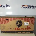 LOTE 297 - 01 - BICICLETA HOUSTON TRUP ARO 20 VERMELHA - TR202R (NO ESTADO, NÃO SABEMOS SE FUNCIONA. LEILÃO NÃO TEM GARANTIA E NEM DEVOLUÇÃO, SUJEITO A POSSÍVEIS AVARIAS VISÍVEIS/OCULTAS E/OU AUSÊNCIA DE COMPONENTES)