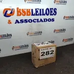 LOTE 282 - 01 - MUNHECA PARA REBOQUE ENGATE CARRETINHA TRAILER LANCHA 3800KG (NO ESTADO, NÃO SABEMOS SE FUNCIONA. LEILÃO NÃO TEM GARANTIA E NEM DEVOLUÇÃO, SUJEITO A POSSÍVEIS AVARIAS VISÍVEIS/OCULTAS E/OU AUSÊNCIA DE COMPONENTES)