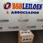 LOTE 282 - 01 - MUNHECA PARA REBOQUE ENGATE CARRETINHA TRAILER LANCHA 3800KG (NO ESTADO, NÃO SABEMOS SE FUNCIONA. LEILÃO NÃO TEM GARANTIA E NEM DEVOLUÇÃO, SUJEITO A POSSÍVEIS AVARIAS VISÍVEIS/OCULTAS E/OU AUSÊNCIA DE COMPONENTES)