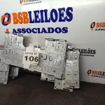LOTE 106 - SUPORTES EVAPORADORAS AR-CONDICIONADO DIVERSOS (NO ESTADO, NÃO SABEMOS SE FUNCIONA. LEILÃO NÃO TEM GARANTIA E NEM DEVOLUÇÃO, SUJEITO A POSSÍVEIS AVARIAS VISÍVEIS/OCULTAS E/OU AUSÊNCIA DE COMPONENTES)