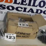 LOTE 123 - ACESSÓRIOS PARA ESQUADRIAS DE ALUMÍNIO (NO ESTADO, NÃO SABEMOS SE FUNCIONA. LEILÃO NÃO TEM GARANTIA E NEM DEVOLUÇÃO, SUJEITO A POSSÍVEIS AVARIAS VISÍVEIS/OCULTAS E/OU AUSÊNCIA DE COMPONENTES)