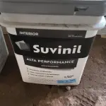 LOTE 138 - 01 BALDE DE TINTA ACRÍLICA SUVINIL FOSCO BRANCO 18L. (NOVO) (NO ESTADO, NÃO SABEMOS SE FUNCIONA. LEILÃO NÃO TEM GARANTIA E NEM DEVOLUÇÃO).