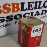LOTE 162 - 01 - LATA DE COLA DE CONTATO QUIMICOLLA (NO ESTADO, NÃO SABEMOS SE FUNCIONA. LEILÃO NÃO TEM GARANTIA E NEM DEVOLUÇÃO, SUJEITO A POSSÍVEIS AVARIAS VISÍVEIS/OCULTAS E/OU AUSÊNCIA DE COMPONENTES)