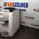 LOTE 010 - 01 - BEBEDOURO COM COMPRESSOR COLORMAQ 220VOLTS (NO ESTADO, NÃO SABEMOS SE FUNCIONA. LEILÃO NÃO TEM GARANTIA E NEM DEVOLUÇÃO, SUJEITO A POSSÍVEIS AVARIAS VISÍVEIS/OCULTAS E/OU AUSÊNCIA DE COMPONENTES)