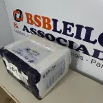 LOTE 161 - 01 - MICRO-ONDAS, MB37R, 27L,, 110V, ELECTROLUX (NO ESTADO, NÃO SABEMOS SE FUNCIONA. LEILÃO NÃO TEM GARANTIA E NEM DEVOLUÇÃO, SUJEITO A POSSÍVEIS AVARIAS VISÍVEIS/OCULTAS E/OU AUSÊNCIA DE COMPONENTES)