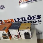 LOTE 105 - 03 - FRITADEIRAS SEM ÓLEO AIR FRYER 110V (NO ESTADO, NÃO SABEMOS SE FUNCIONA. LEILÃO NÃO TEM GARANTIA E NEM DEVOLUÇÃO, SUJEITO A POSSÍVEIS AVARIAS VISÍVEIS/OCULTAS E/OU AUSÊNCIA DE COMPONENTES)