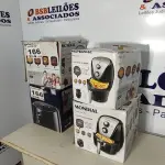 LOTE 166 - 04 - FRITADEIRAS SEM ÓLEO AIR FRYER, MONDIAL 110V (NO ESTADO, NÃO SABEMOS SE FUNCIONA. LEILÃO NÃO TEM GARANTIA E NEM DEVOLUÇÃO, SUJEITO A POSSÍVEIS AVARIAS VISÍVEIS/OCULTAS E/OU AUSÊNCIA DE COMPONENTES)