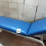 LOTE 129 - 01 MACA PARA MASSAGEM. (NO ESTADO) ATENÇÃO! FAZER A VISITAÇÃO ANTES DE ARREMATAR, NÃO SABEMOS SE FUNCIONA. LEILÃO NÃO TEM GARANTIA E NEM DEVOLUÇÃO, SUJEITO A POSSÍVEIS AVARIAS VISÍVEIS/OCULTAS E/OU AUSÊNCIA DE COMPONENTES.