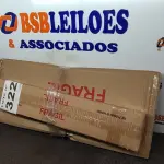 LOTE 322 - 01 – PRATELEIRA DE ESMALTE (NO ESTADO, NÃO SABEMOS SE FUNCIONA. LEILÃO NÃO TEM GARANTIA E NEM DEVOLUÇÃO, SUJEITO A POSSÍVEIS AVARIAS VISÍVEIS/OCULTAS E/OU AUSÊNCIA DE COMPONENTES)