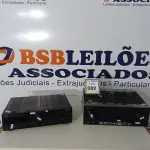 LOTE 082 - 02 RECEIVER MARCA PIONEER 110V E 01 JVC 220V. (NO ESTADO) ATENÇÃO! FAZER A VISITAÇÃO ANTES DE ARREMATAR, NÃO SABEMOS SE FUNCIONA. LEILÃO NÃO TEM GARANTIA E NEM DEVOLUÇÃO, SUJEITO A POSSÍVEIS AVARIAS VISÍVEIS/OCULTAS E/OU AUSÊNCIA DE COMPONENTES.