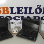 LOTE 018 - 02 NOTEBOOKS, SENDO 01 MARCA DATEN E 01 IBM SEM FONTE COM AVARIAS. (NO ESTADO) ATENÇÃO! FAZER A VISITAÇÃO ANTES DE ARREMATAR, NÃO SABEMOS SE FUNCIONA. LEILÃO NÃO TEM GARANTIA E NEM DEVOLUÇÃO, SUJEITO A POSSÍVEIS AVARIAS VISÍVEIS/OCULTAS E/OU AUSÊNCIA DE COMPONENTES.