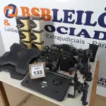 LOTE 133 - 03 COOLERS PARA NOTEBOOK, 06 PARES DE CAIXINHAS DE SOM 2.0, MOUSES DIVERSOS, CAIXINHAS DE SOM, 01 CÂMERA DE MESA E 01 SUPORTE PARA TABLET. (NO ESTADO) ATENÇÃO! FAZER A VISITAÇÃO ANTES DE ARREMATAR, NÃO SABEMOS SE FUNCIONA. LEILÃO NÃO TEM GARANTIA E NEM DEVOLUÇÃO, SUJEITO A POSSÍVEIS AVARIAS VISÍVEIS/OCULTAS E/OU AUSÊNCIA DE COMPONENTES.