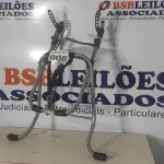 LOTE 008 - 01 - SUPORTE BICICLETA PARA CARRO (NO ESTADO, NÃO SABEMOS SE FUNCIONA. LEILÃO NÃO TEM GARANTIA E NEM DEVOLUÇÃO, SUJEITO A POSSÍVEIS AVARIAS VISÍVEIS/OCULTAS E/OU AUSÊNCIA DE COMPONENTES)