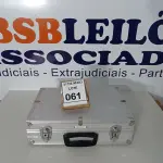 LOTE 061 - 01 SCANNER MERCEDES STAR C3 DIAGNOSTICO. (NO ESTADO) ATENÇÃO! FAZER A VISITAÇÃO ANTES DE ARREMATAR, NÃO SABEMOS SE FUNCIONA. LEILÃO NÃO TEM GARANTIA E NEM DEVOLUÇÃO, SUJEITO A POSSÍVEIS AVARIAS VISÍVEIS/OCULTAS E/OU AUSÊNCIA DE COMPONENTES.