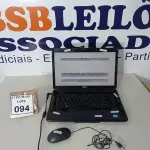 LOTE 094 - 01 NOTEBOOK MARCA DELL COM MOUSE SEM FONTE. (NO ESTADO) ATENÇÃO! FAZER A VISITAÇÃO ANTES DE ARREMATAR, NÃO SABEMOS SE FUNCIONA. LEILÃO NÃO TEM GARANTIA E NEM DEVOLUÇÃO, SUJEITO A POSSÍVEIS AVARIAS VISÍVEIS/OCULTAS E/OU AUSÊNCIA DE COMPONENTES.