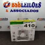 LOTE 410 - 01 - MÁQUINA DE COSTURA MULTIFUNCIONAL PORTÁTIL FACILITA SM-505A (NO ESTADO, NÃO SABEMOS SE FUNCIONA. LEILÃO NÃO TEM GARANTIA E NEM DEVOLUÇÃO, SUJEITO A POSSÍVEIS AVARIAS VISÍVEIS/OCULTAS E/OU AUSÊNCIA DE COMPONENTES)