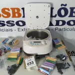 LOTE 033 - 01 APARELHO DE CENTRIFUGA PROFISSIONAL GTSPIN COM AVARIAS. (NO ESTADO) ATENÇÃO! FAZER A VISITAÇÃO ANTES DE ARREMATAR, NÃO SABEMOS SE FUNCIONA. LEILÃO NÃO TEM GARANTIA E NEM DEVOLUÇÃO, SUJEITO A POSSÍVEIS AVARIAS VISÍVEIS/OCULTAS E/OU AUSÊNCIA DE COMPONENTES.