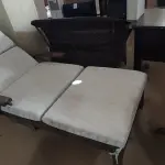 LOTE 070 - 01 ESPREGUIÇADEIRA. (NO ESTADO EM QUE SE ENCONTRA. SUJEITO A AVARIAS OCULTAS/VISÍVEIS.)  AU2350P
