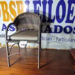 LOTE 042 - 01 CADEIRA JARDIM. (NO ESTADO EM QUE SE ENCONTRA. SUJEITO A AVARIAS OCULTAS/VISÍVEIS.) AV9405E