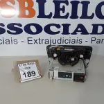 LOTE 189 - 01 SOM DO UP VOLKSWAGEM COM BLUETHOOTH (NO ESTADO) ATENÇÃO! FAZER A VISITAÇÃO ANTES DE ARREMATAR, NÃO SABEMOS SE FUNCIONA. LEILÃO NÃO TEM GARANTIA E NEM DEVOLUÇÃO, SUJEITO A POSSÍVEIS AVARIAS VISÍVEIS/OCULTAS E/OU AUSÊNCIA DE COMPONENTES.