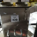 LOTE 329 - 01 CAFETEIRA ELÉTRICA SEMI INDUSTRIAL EM INOX. (NO ESTADO) ATENÇÃO! FAZER A VISITAÇÃO ANTES DE ARREMATAR, NÃO SABEMOS SE FUNCIONA. LEILÃO NÃO TEM GARANTIA E NEM DEVOLUÇÃO, SUJEITO A POSSÍVEIS AVARIAS VISÍVEIS/OCULTAS E/OU AUSÊNCIA DE COMPONENTES.