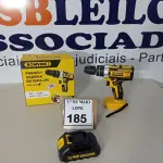 LOTE 185 -  01 PARAFUSADEIRA BATERIA 21V MARCA BOMVINK COM CARREGADOR. (NOVA) (NO ESTADO) ATENÇÃO! FAZER A VISITAÇÃO ANTES DE ARREMATAR, NÃO SABEMOS SE FUNCIONA. LEILÃO NÃO TEM GARANTIA E NEM DEVOLUÇÃO, SUJEITO A POSSÍVEIS AVARIAS VISÍVEIS/OCULTAS E/OU AUSÊNCIA DE COMPONENTES.