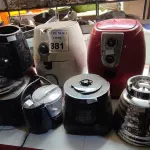 LOTE 381 - 05 BASES DE LIQUIDIFICADORES, 02 AIR FRYER E 01 PROCESSADOR COM AVARIAS. (NO ESTADO) ATENÇÃO! FAZER A VISITAÇÃO ANTES DE ARREMATAR, NÃO SABEMOS SE FUNCIONA. LEILÃO NÃO TEM GARANTIA E NEM DEVOLUÇÃO, SUJEITO A POSSÍVEIS AVARIAS VISÍVEIS/OCULTAS E/OU AUSÊNCIA DE COMPONENTES.