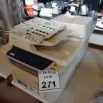 LOTE 271 - 02 IMPRESSORAS MULTIFUNCIONAL XEROX. (NO ESTADO) ATENÇÃO! FAZER A VISITAÇÃO ANTES DE ARREMATAR, NÃO SABEMOS SE FUNCIONA. LEILÃO NÃO TEM GARANTIA E NEM DEVOLUÇÃO, SUJEITO A POSSÍVEIS AVARIAS VISÍVEIS/OCULTAS E/OU AUSÊNCIA DE COMPONENTES.