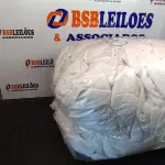 LOTE 010 - 10 COLCHAS DE SOLTEIROS. (NO ESTADO EM QUE SE ENCONTRA. SUJEITO A AVARIAS OCULTAS/VISÍVEIS.)