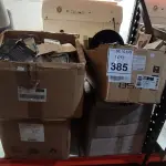 LOTE 385 - 01 LOTE C/ DIVERSAS CAPAS PARA CELULARES E CDS VARIADOS. (NO ESTADO) ATENÇÃO! FAZER A VISITAÇÃO ANTES DE ARREMATAR, NÃO SABEMOS SE FUNCIONA. LEILÃO NÃO TEM GARANTIA E NEM DEVOLUÇÃO, SUJEITO A POSSÍVEIS AVARIAS VISÍVEIS/OCULTAS E/OU AUSÊNCIA DE COMPONENTES.