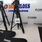 LOTE 386 - 02 TRIPES PARA CÂMERAS MARCA TOMATE. (NO ESTADO) ATENÇÃO! FAZER A VISITAÇÃO ANTES DE ARREMATAR, NÃO SABEMOS SE FUNCIONA. LEILÃO NÃO TEM GARANTIA E NEM DEVOLUÇÃO, SUJEITO A POSSÍVEIS AVARIAS VISÍVEIS/OCULTAS E/OU AUSÊNCIA DE COMPONENTES.