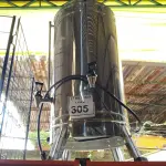 LOTE 305 - 01 CAFETEIRA ELÉTRICA SEMI INDUSTRIAL EM INOX. (NO ESTADO) ATENÇÃO! FAZER A VISITAÇÃO ANTES DE ARREMATAR, NÃO SABEMOS SE FUNCIONA. LEILÃO NÃO TEM GARANTIA E NEM DEVOLUÇÃO, SUJEITO A POSSÍVEIS AVARIAS VISÍVEIS/OCULTAS E/OU AUSÊNCIA DE COMPONENTES.