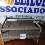 LOTE 029 - 01 MESA JARDIM.  (NO ESTADO EM QUE SE ENCONTRA. SUJEITO A AVARIAS OCULTAS/VISÍVEIS.) BF8719A