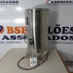 LOTE 273 - 01 CAFETEIRA ELÉTRICA EM INOX. (NO ESTADO) ATENÇÃO! FAZER A VISITAÇÃO ANTES DE ARREMATAR, NÃO SABEMOS SE FUNCIONA. LEILÃO NÃO TEM GARANTIA E NEM DEVOLUÇÃO, SUJEITO A POSSÍVEIS AVARIAS VISÍVEIS/OCULTAS E/OU AUSÊNCIA DE COMPONENTES.
